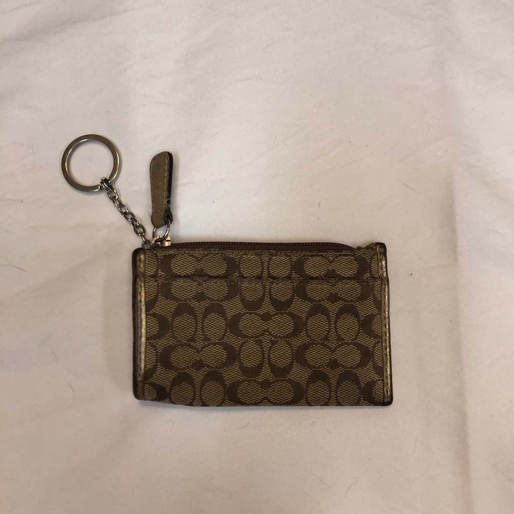 ADORABLE COACH CARD HOLDER
